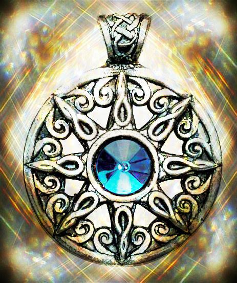 Outcasr ring or spiriy amulet